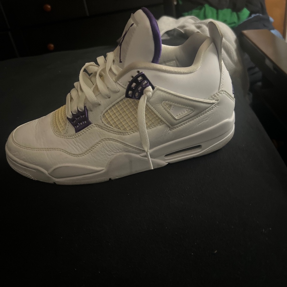 Jordan retro 4 white/purple